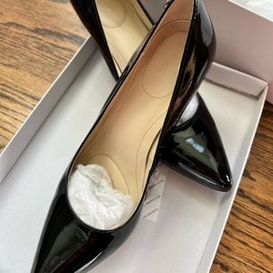 Like new Calvin Klein black heels